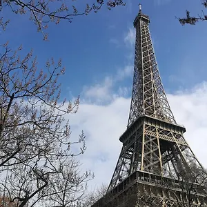 Proche De La Tour Eiffel Apartment Paris